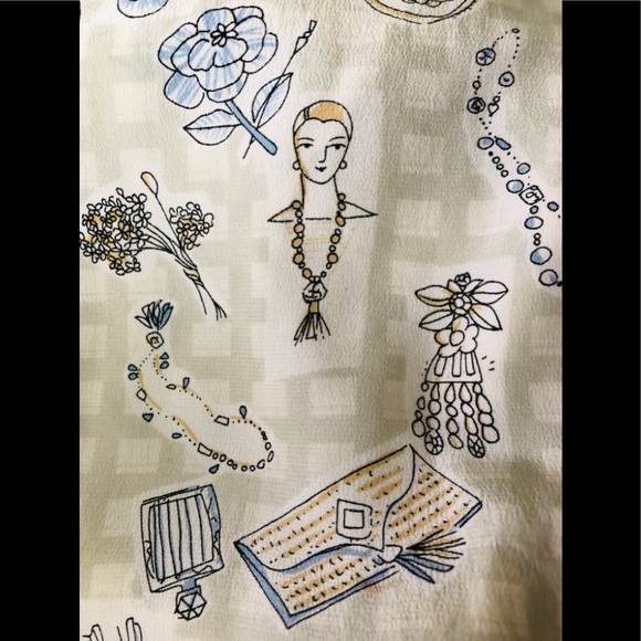 Tess Elizabeth O’bert 100% Silk Blouse size S Romantic Lovely - Picture 12 of 12